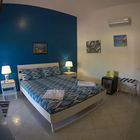 Bed & Breakfast Concordia 4*
